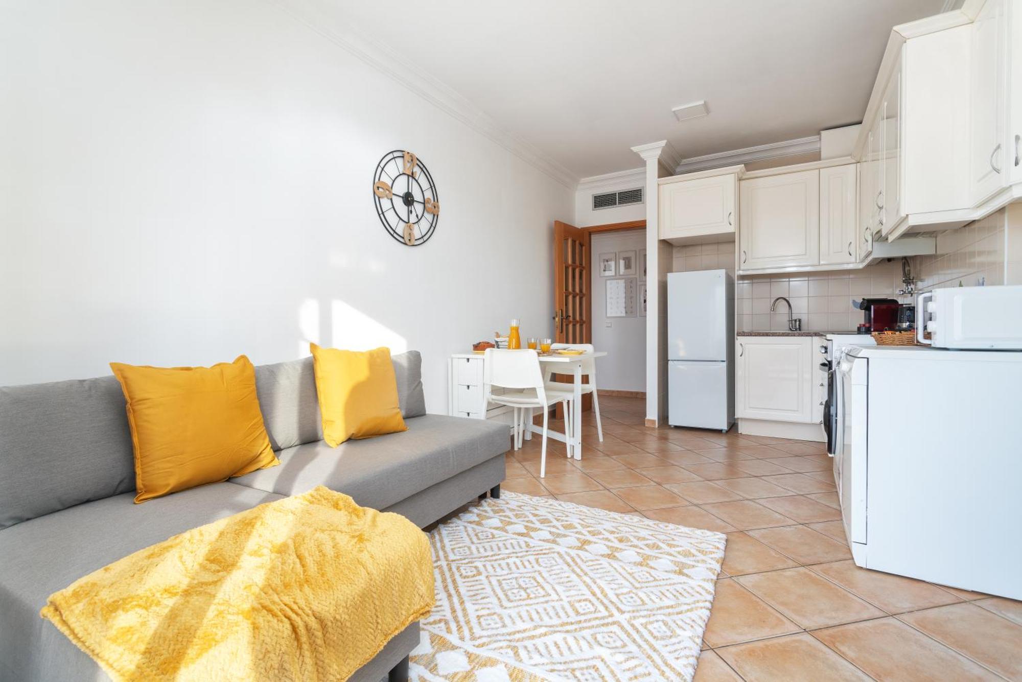 דירות אלבופיירה Wonderful Flats With Pool By Host Wise מראה חיצוני תמונה